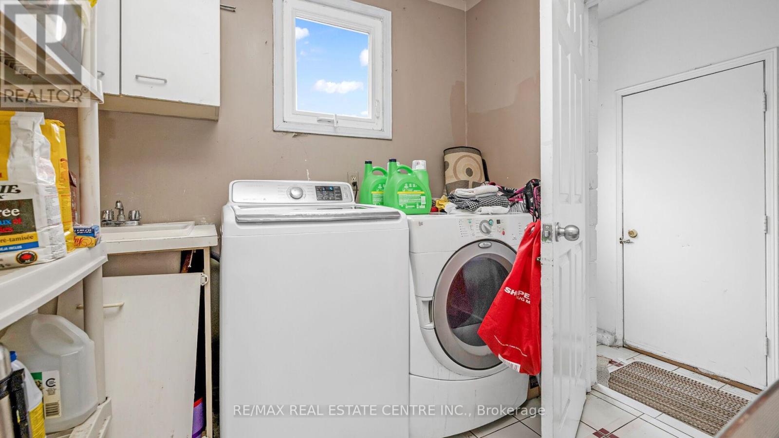 4489 Weymouth Commons Crescent, Mississauga, Ontario  L5R 1P5 - Photo 38 - W12487600