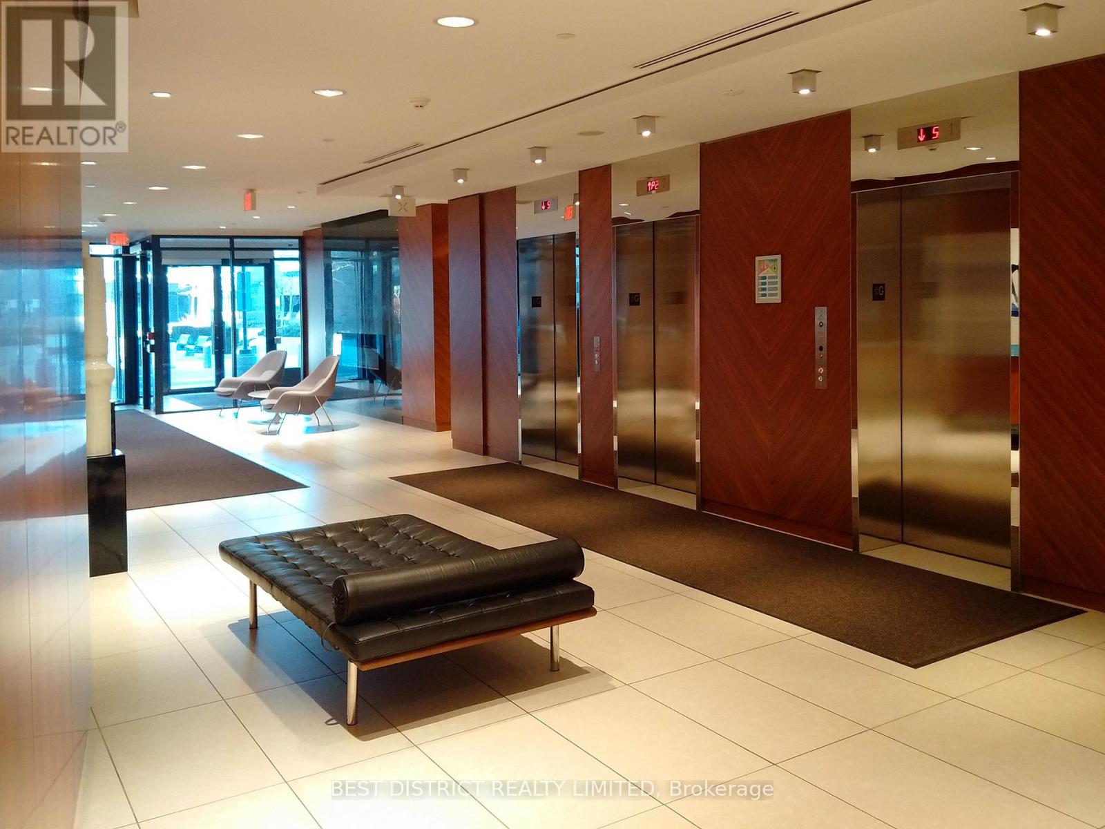 1501 - 9 VALHALLA INN ROAD, Toronto, Ontario