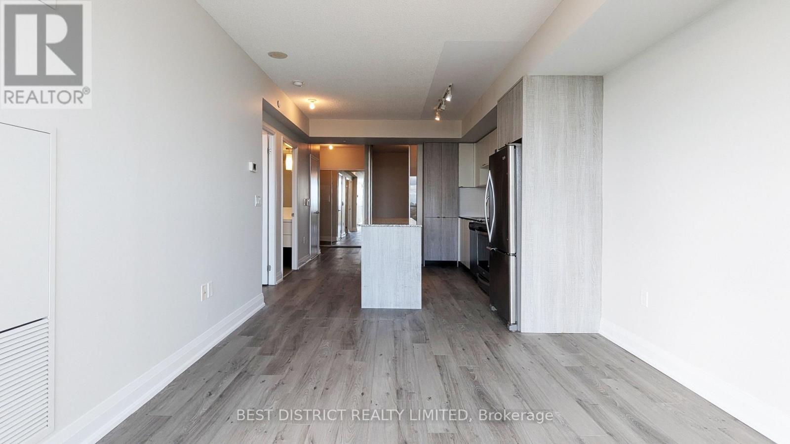 1501 - 9 Valhalla Inn Road, Toronto, Ontario  M9B 0B2 - Photo 11 - W12487602