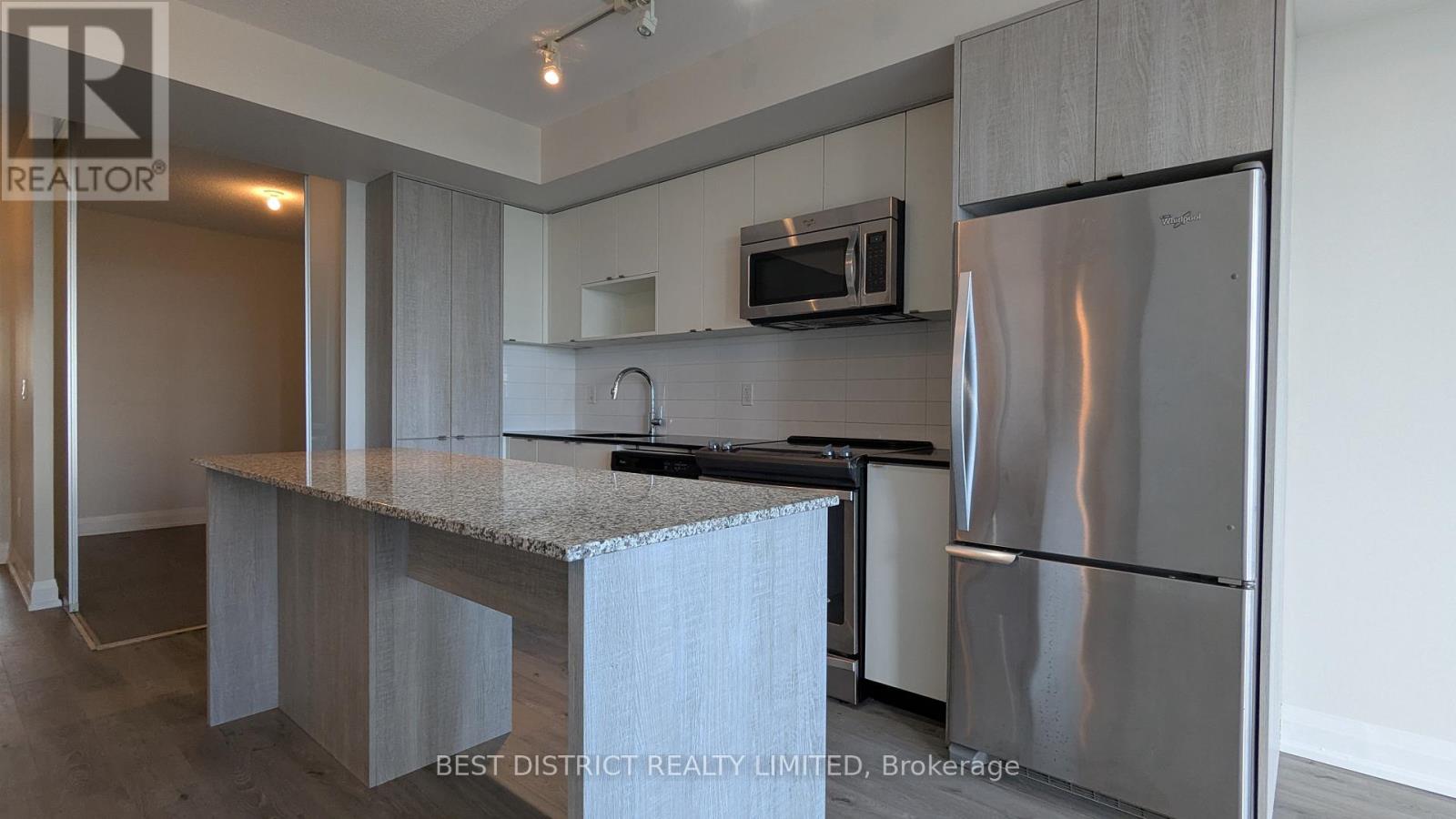 1501 - 9 Valhalla Inn Road, Toronto, Ontario  M9B 0B2 - Photo 12 - W12487602