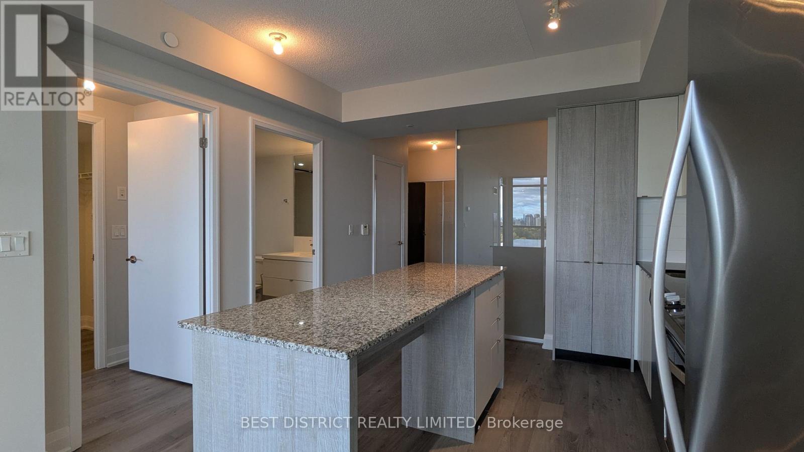 1501 - 9 Valhalla Inn Road, Toronto, Ontario  M9B 0B2 - Photo 14 - W12487602