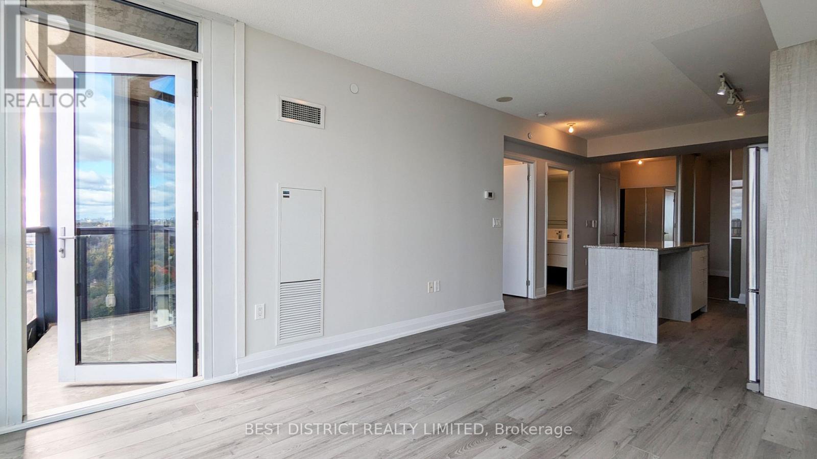 1501 - 9 Valhalla Inn Road, Toronto, Ontario  M9B 0B2 - Photo 17 - W12487602