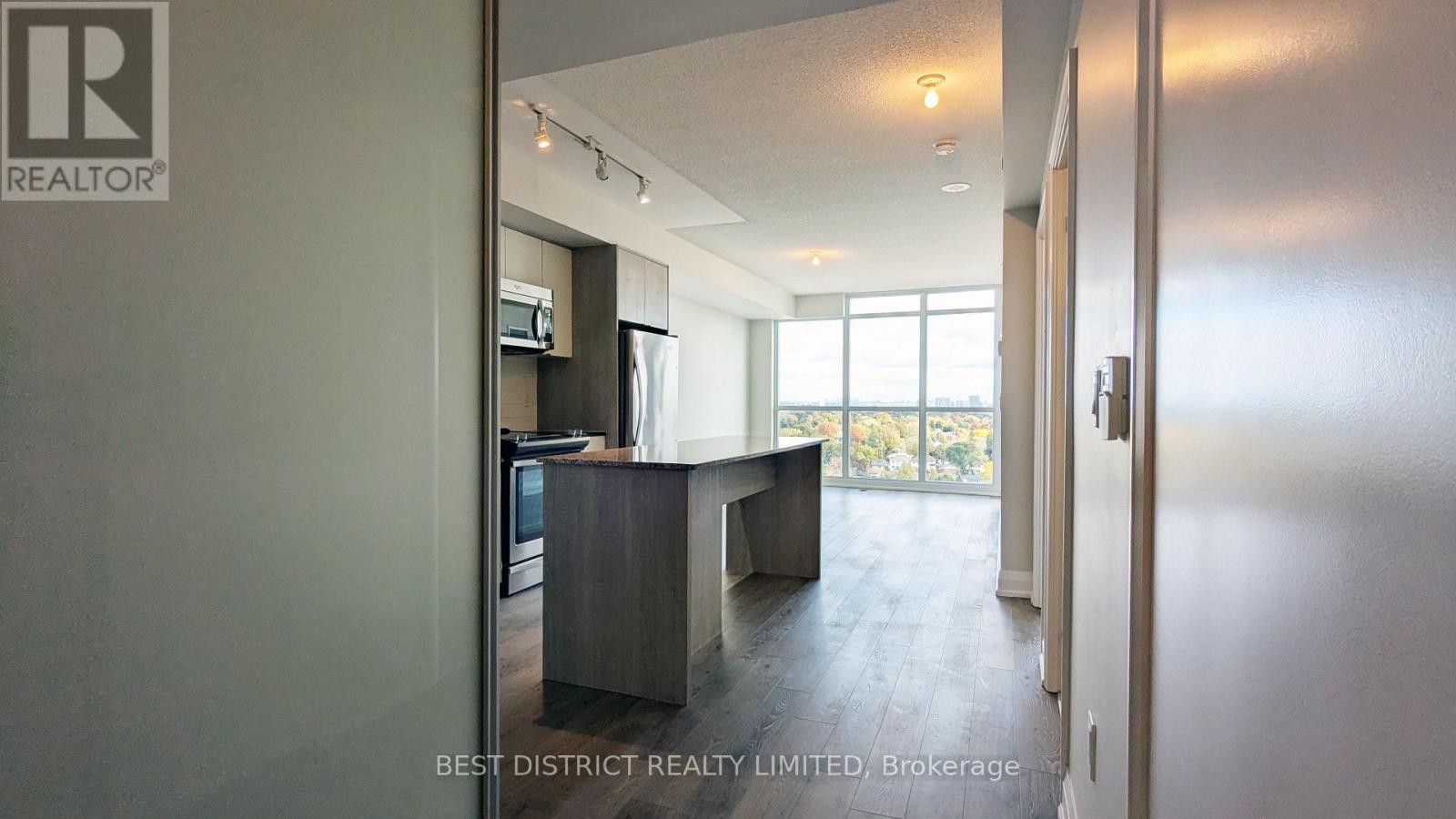 1501 - 9 Valhalla Inn Road, Toronto, Ontario  M9B 0B2 - Photo 4 - W12487602