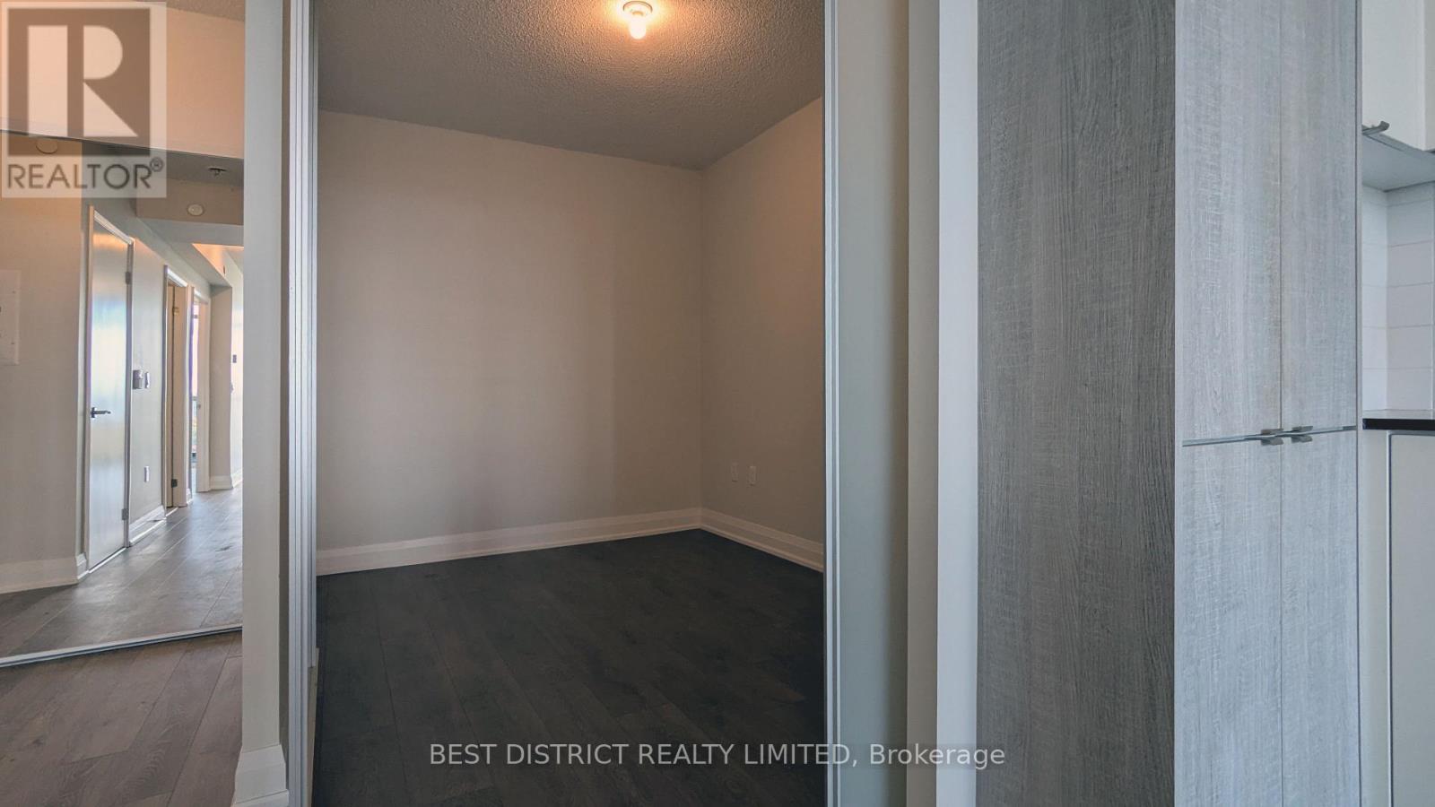 1501 - 9 Valhalla Inn Road, Toronto, Ontario  M9B 0B2 - Photo 6 - W12487602