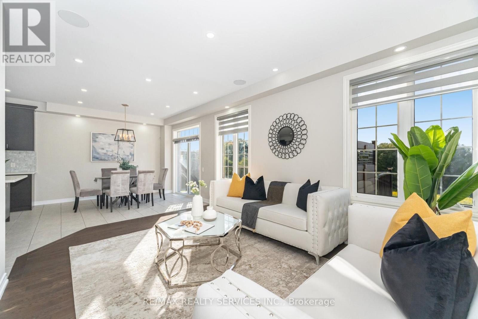 42 Deer Ridge Trail, Caledon, Ontario  L7C 3Z6 - Photo 14 - W12487609