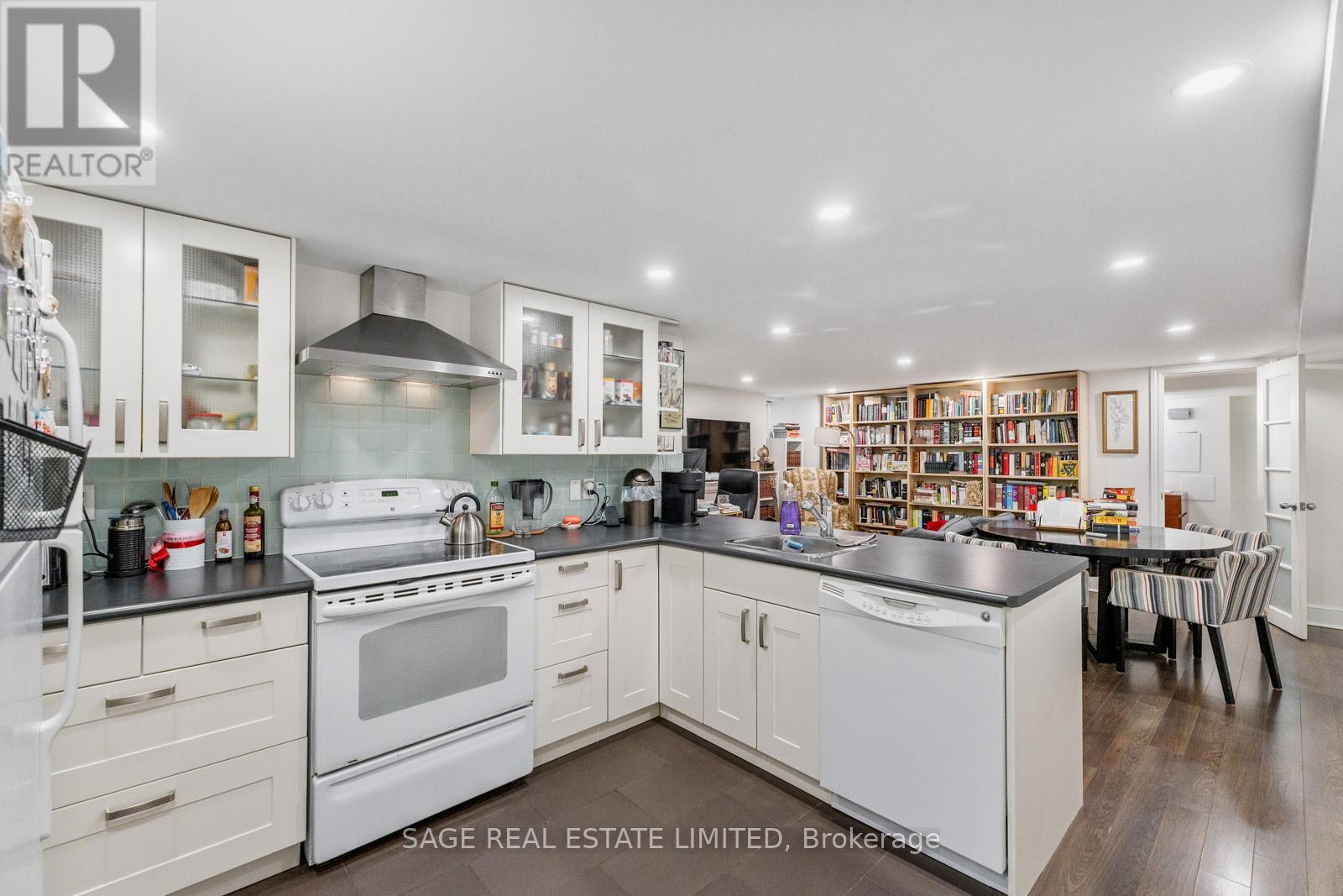 1208 Avenue Road, Toronto, Ontario  M5N 2G4 - Photo 39 - C12487664