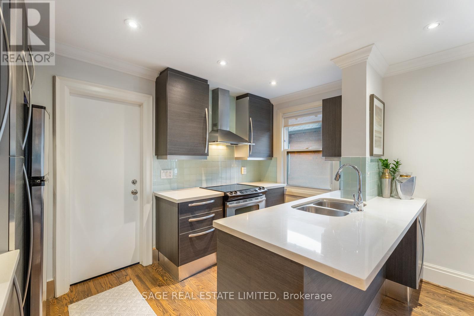 1208 Avenue Road, Toronto, Ontario  M5N 2G4 - Photo 8 - C12487664