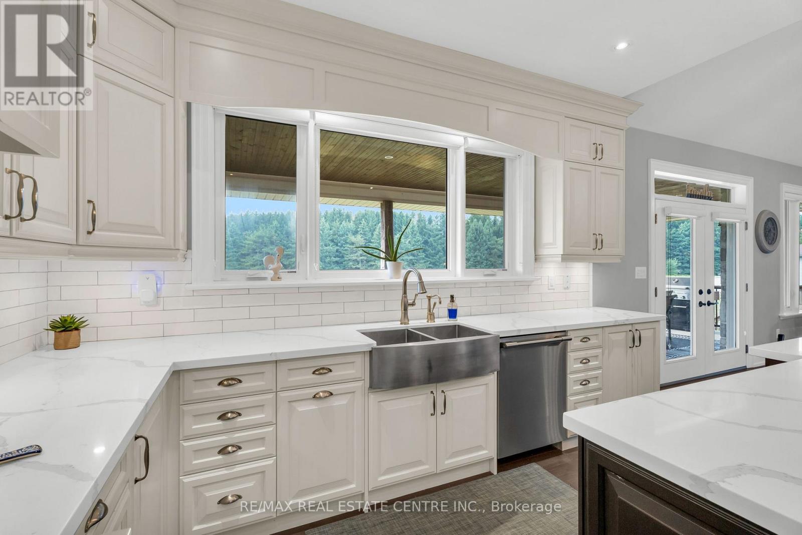 023181 Erin East Garafraxa Townline, East Garafraxa, Ontario  L9W 7G8 - Photo 19 - X12487472