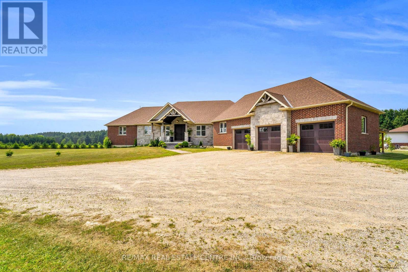 023181 Erin East Garafraxa Townline, East Garafraxa, Ontario  L9W 7G8 - Photo 3 - X12487472