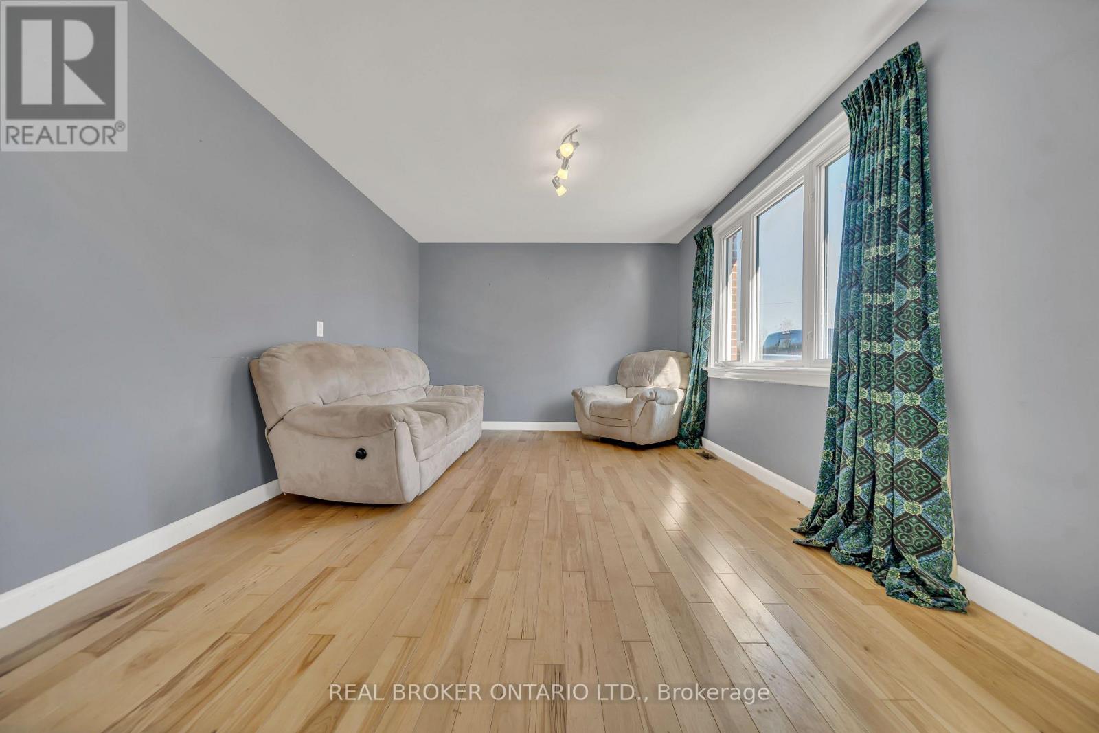 54 Bielby Street, East Luther Grand Valley, Ontario  L9W 5M3 - Photo 7 - X12487488