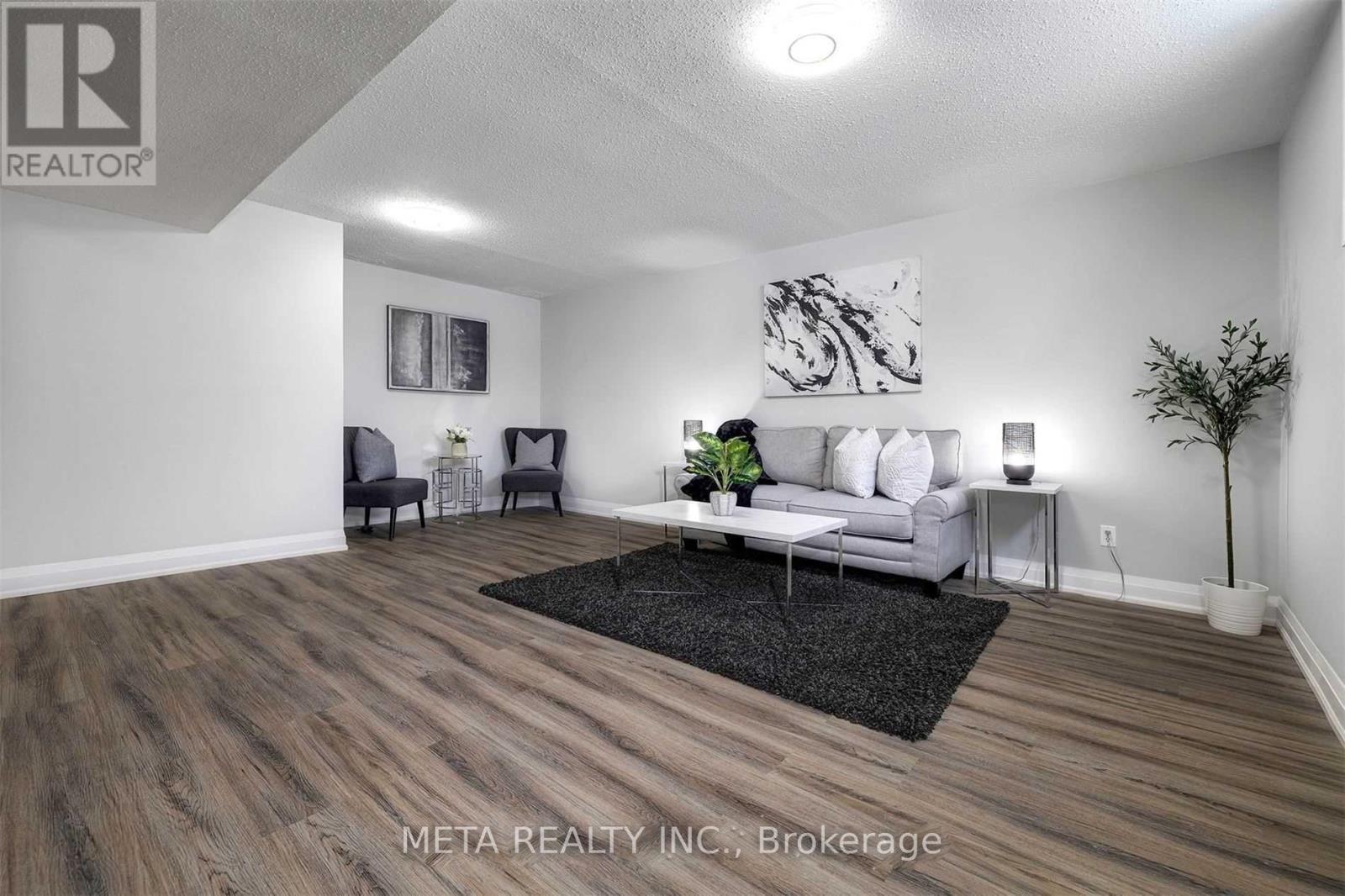 119 Clara Crescent, London South, Ontario  N6E 3G7 - Photo 17 - X12487493