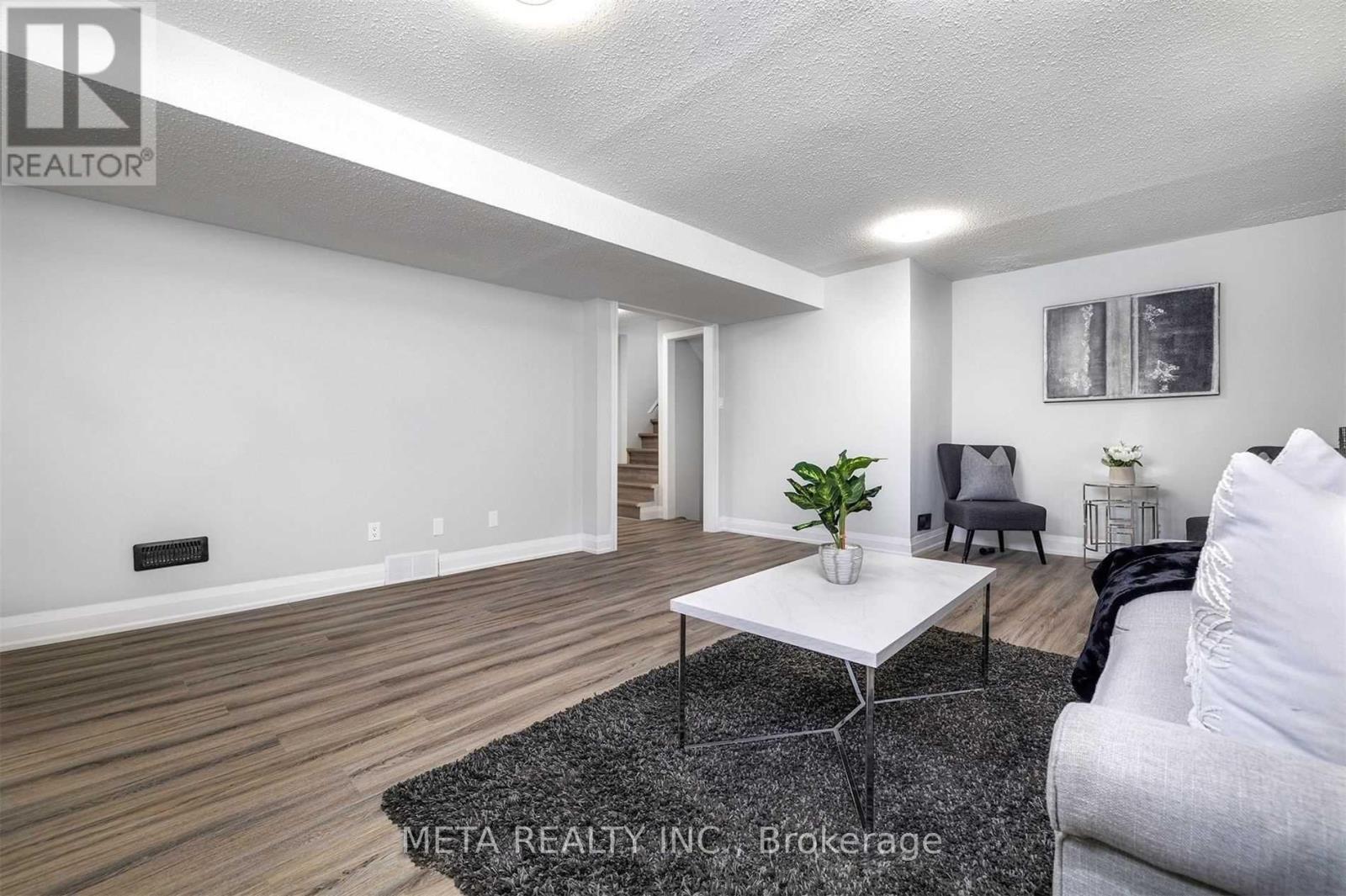 119 Clara Crescent, London South, Ontario  N6E 3G7 - Photo 19 - X12487493