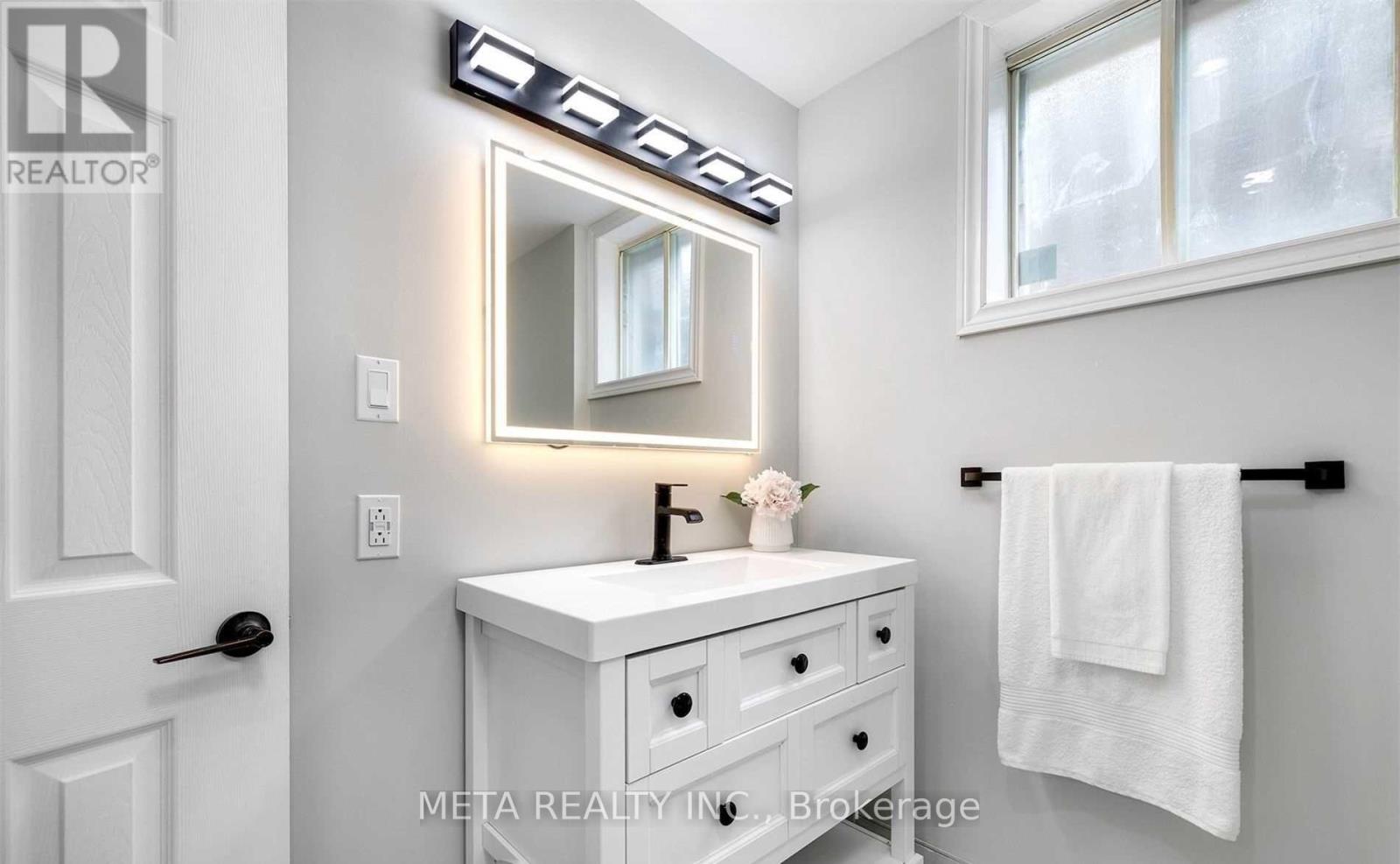 119 Clara Crescent, London South, Ontario  N6E 3G7 - Photo 28 - X12487493