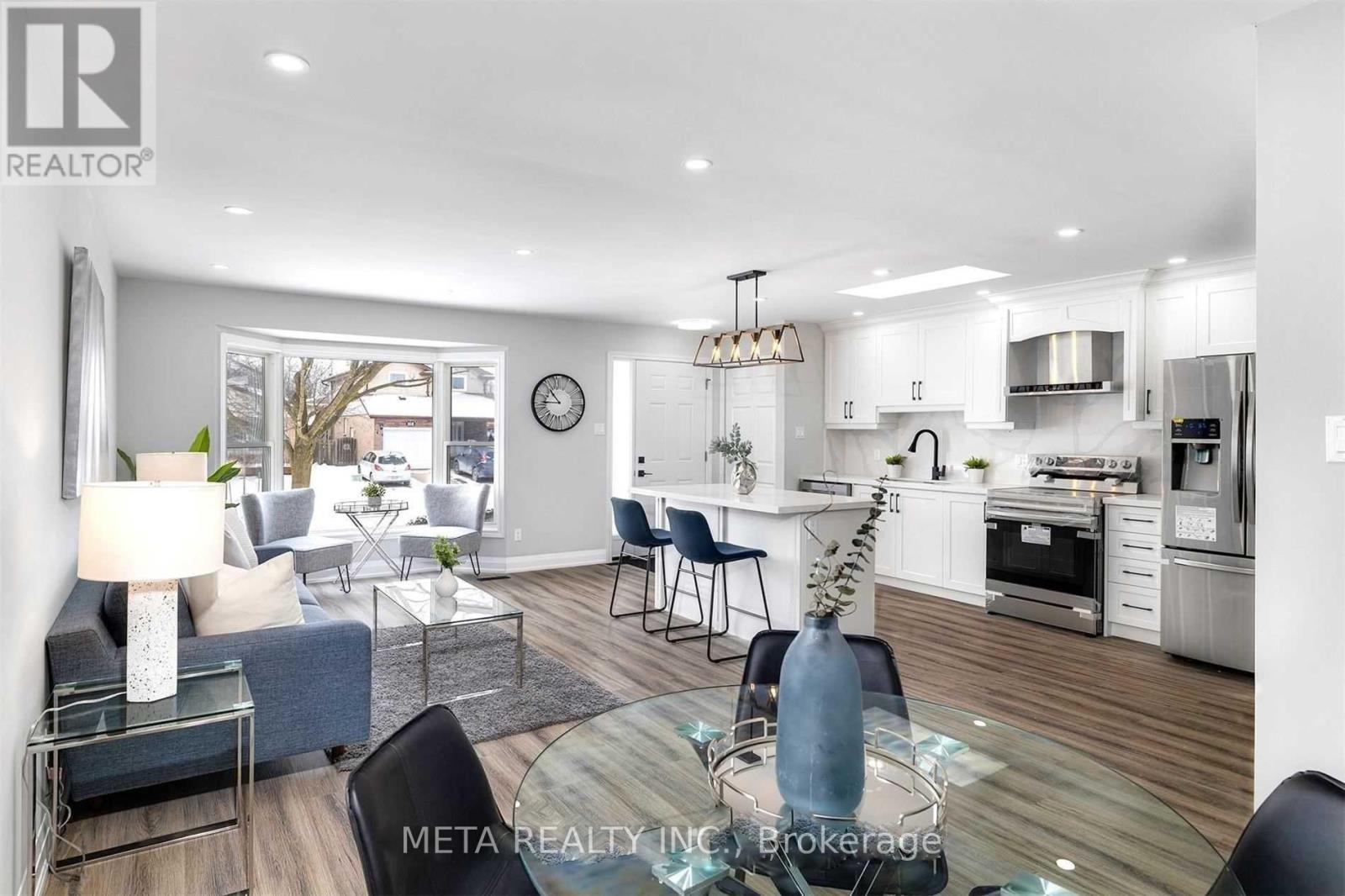 119 Clara Crescent, London South, Ontario  N6E 3G7 - Photo 3 - X12487493