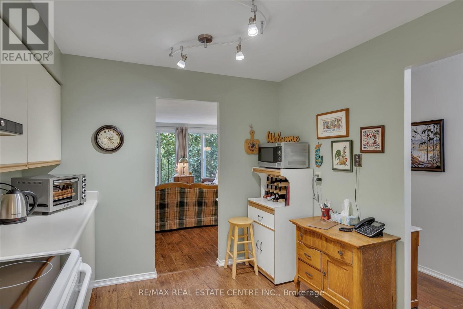 209 - 1111 Water Street, Peterborough, Ontario  K9H 3P7 - Photo 5 - X12487530