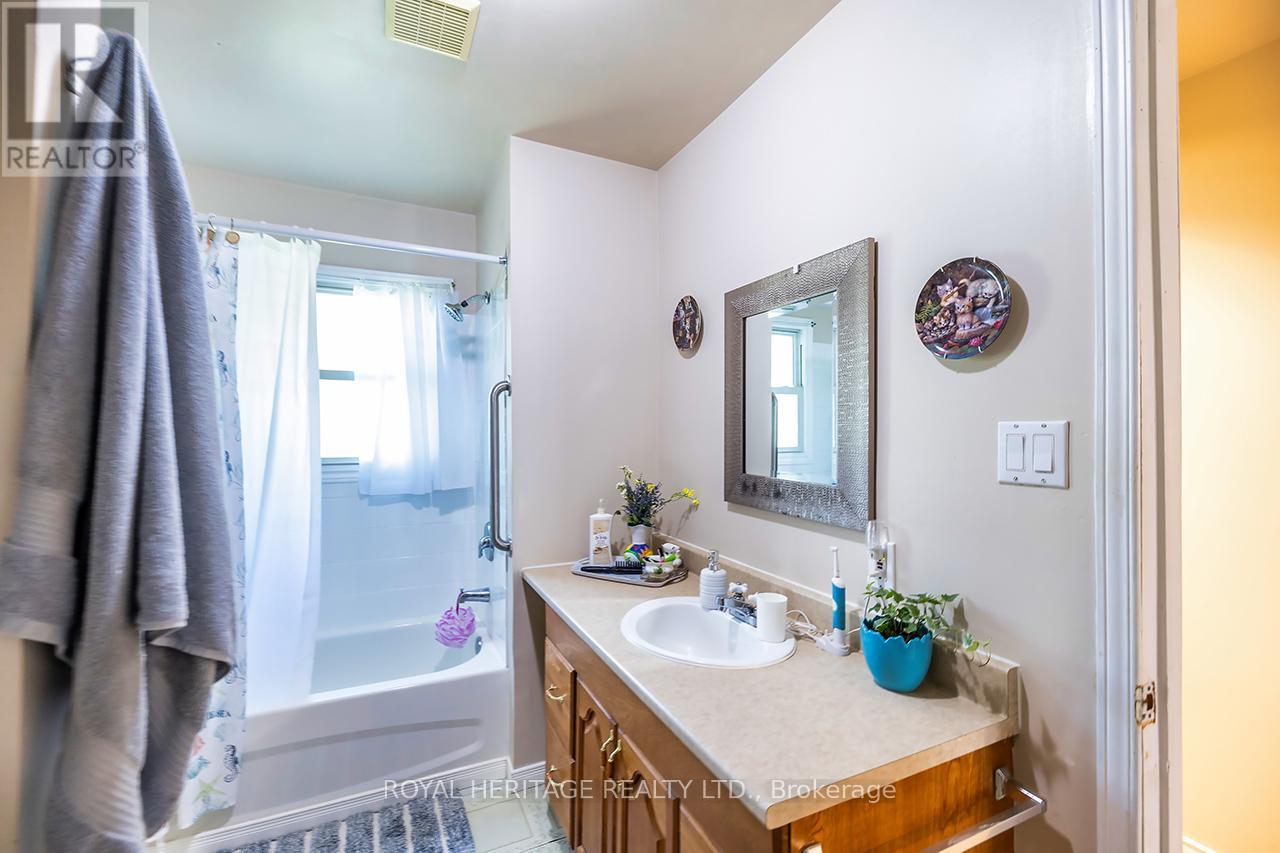 5073 Ridge Street, Hamilton Township, Ontario  K0L 1E0 - Photo 22 - X12487545