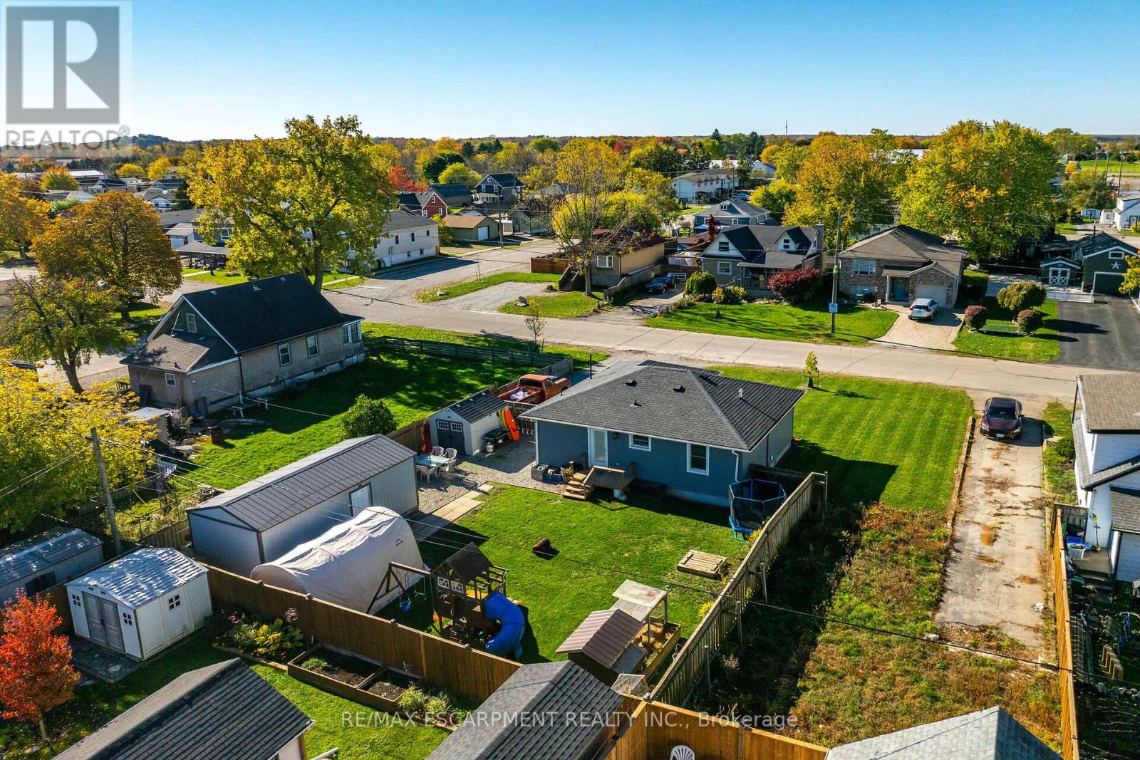 62 Knoll Street, Port Colborne, Ontario  L3K 5A6 - Photo 37 - X12487582