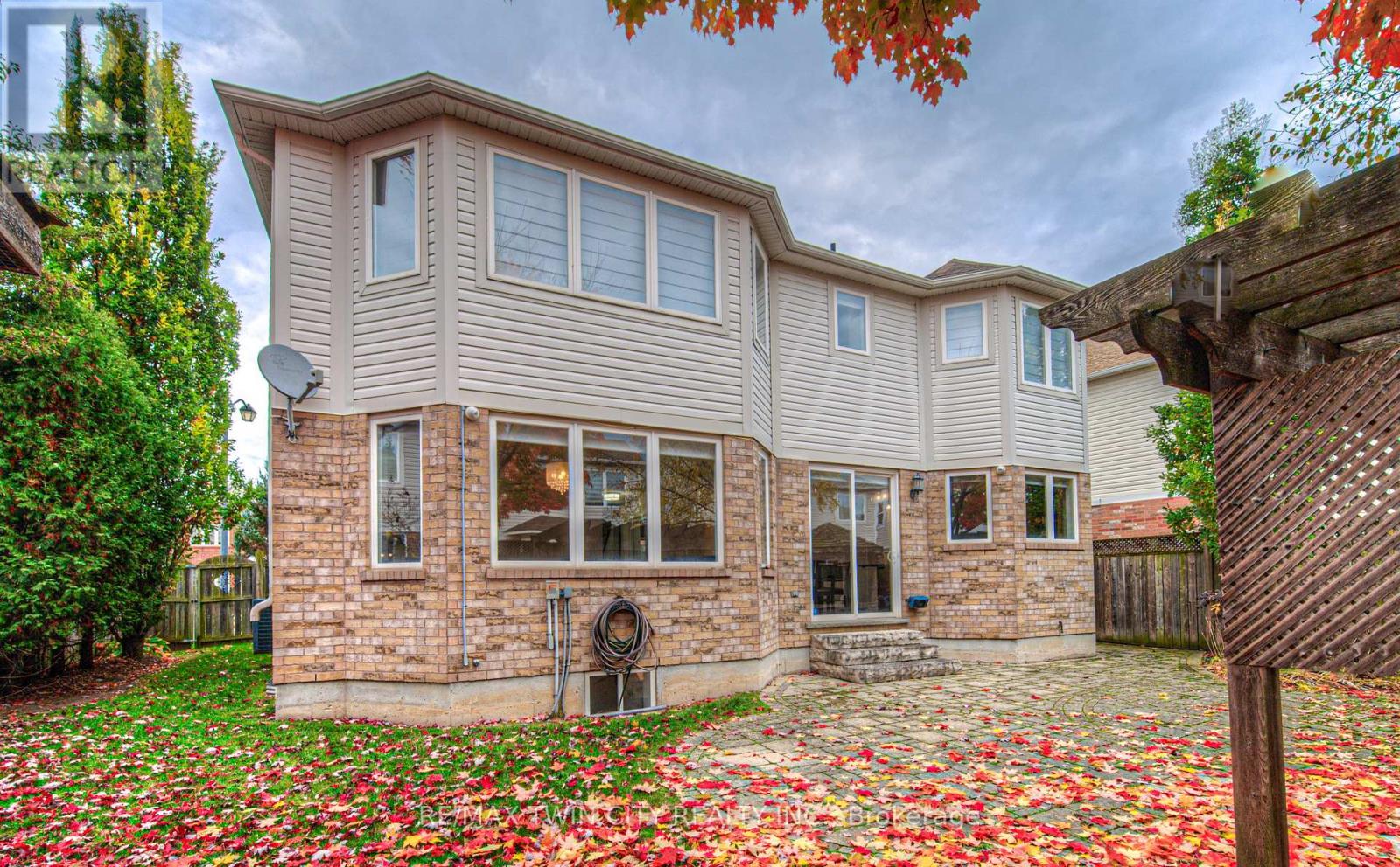 47 Dellgrove Circle, Cambridge, Ontario  N1T 2J9 - Photo 31 - X12487588