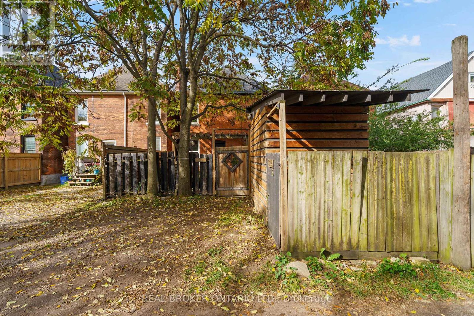 125 Grant Avenue, Hamilton, Ontario  L8N 2X6 - Photo 38 - X12487589