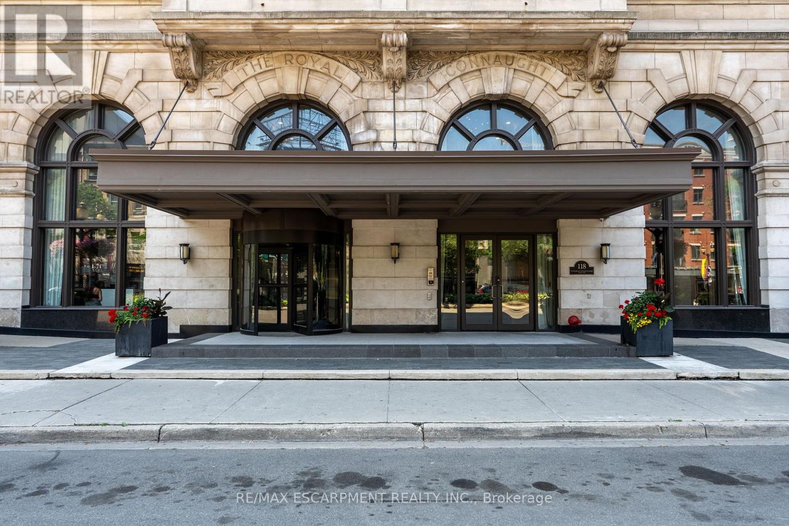 921 - 118 King Street E, Hamilton, Ontario  L8N 0A9 - Photo 3 - X12487599