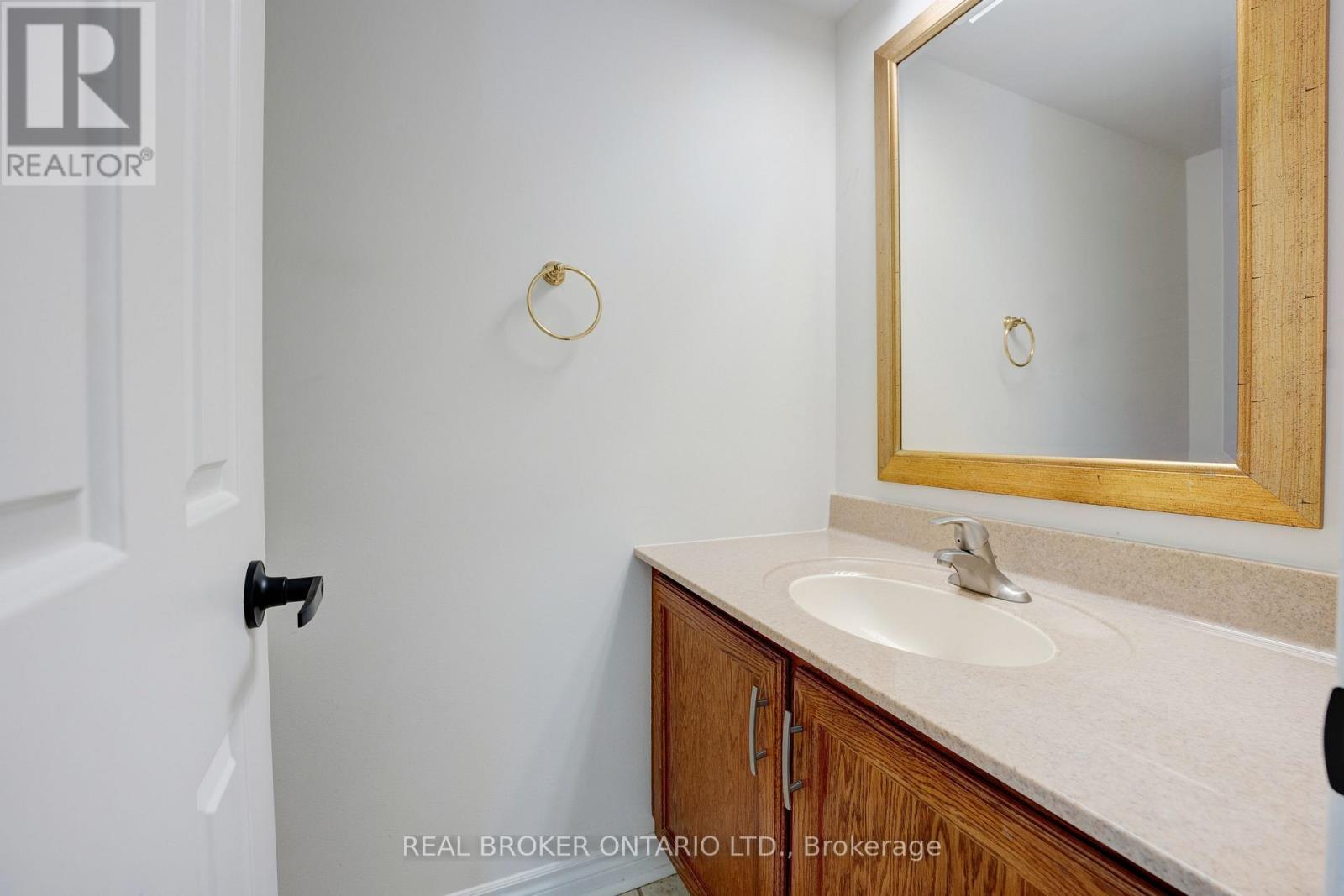 87a Hill Crescent, Toronto, Ontario  M1M 1J3 - Photo 15 - E12487643