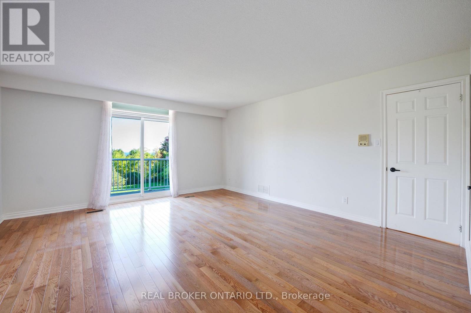 87a Hill Crescent, Toronto, Ontario  M1M 1J3 - Photo 23 - E12487643