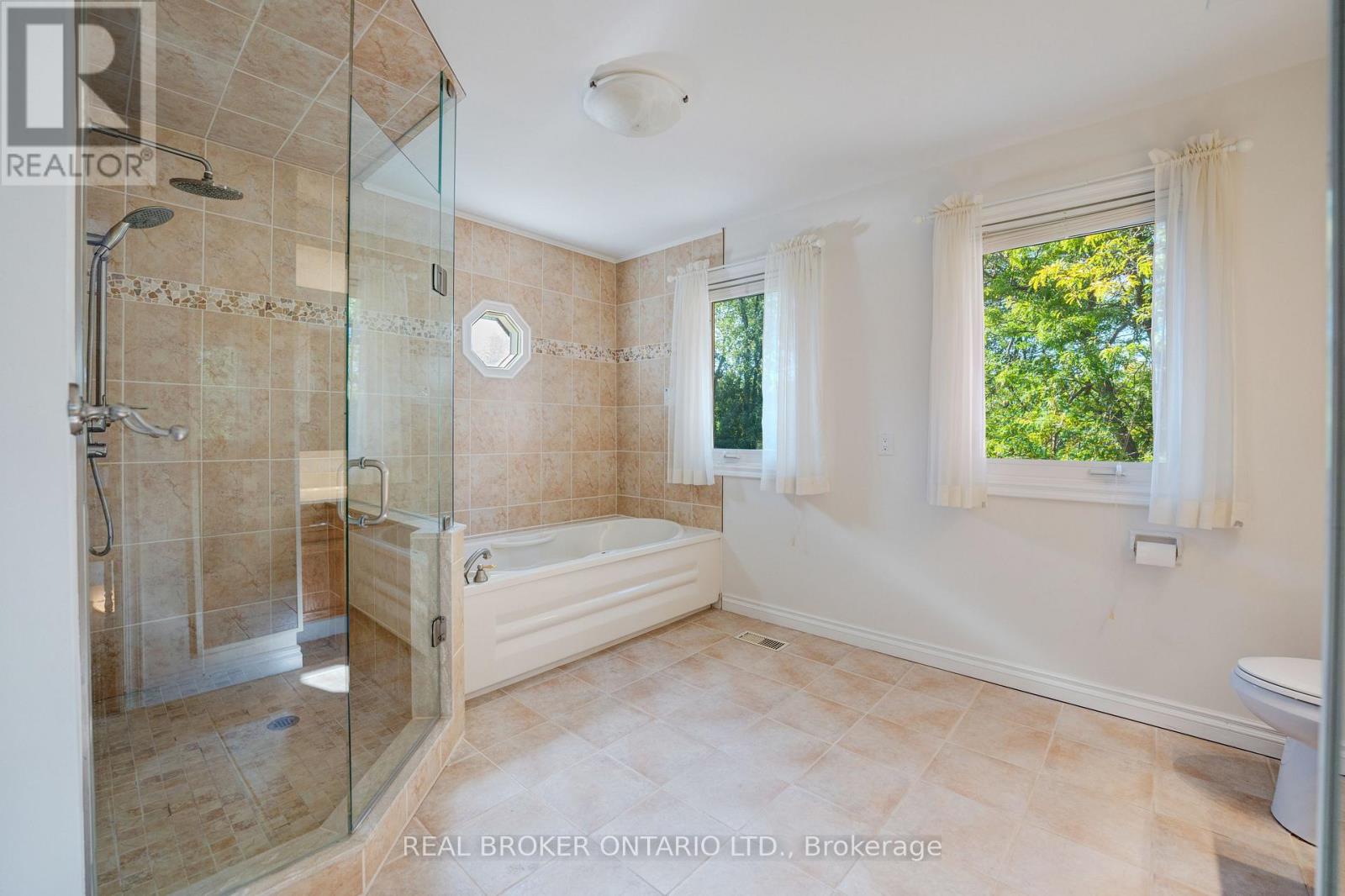 87a Hill Crescent, Toronto, Ontario  M1M 1J3 - Photo 31 - E12487643