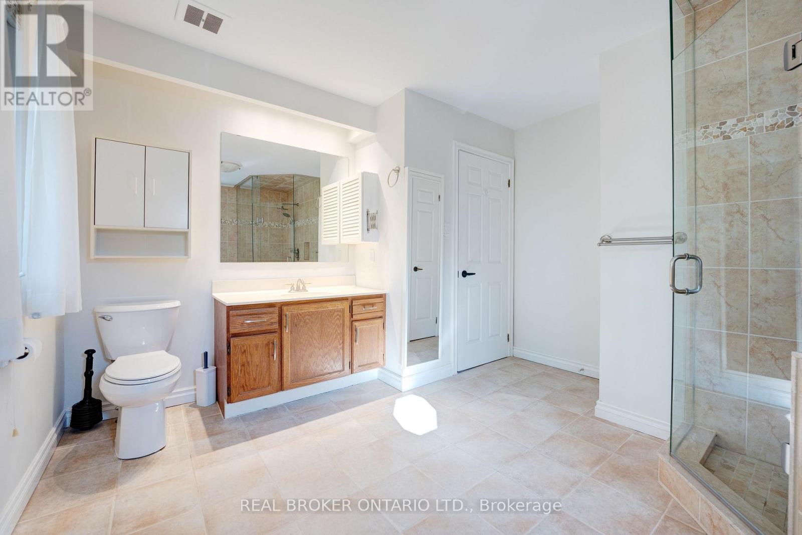 87a Hill Crescent, Toronto, Ontario  M1M 1J3 - Photo 32 - E12487643