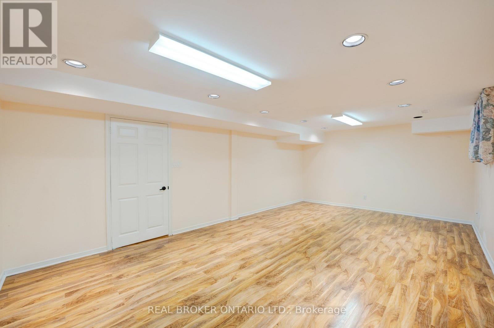 87a Hill Crescent, Toronto, Ontario  M1M 1J3 - Photo 46 - E12487643