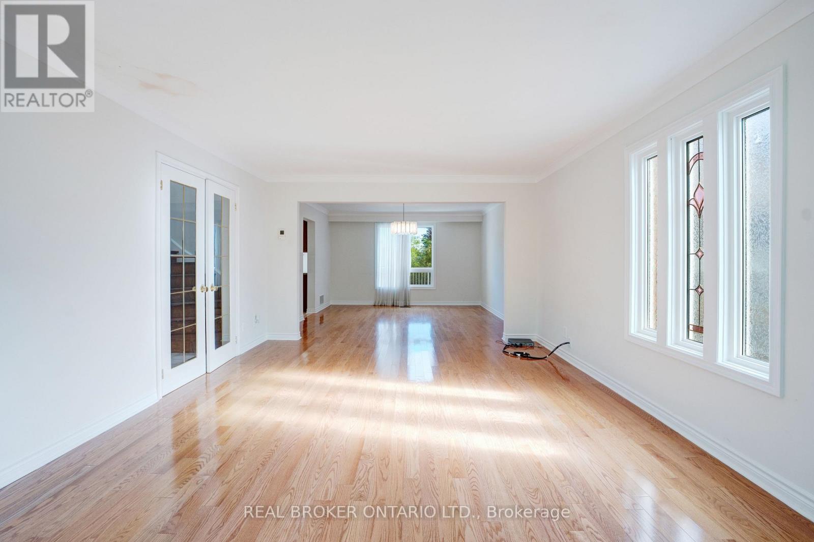 87a Hill Crescent, Toronto, Ontario  M1M 1J3 - Photo 6 - E12487643