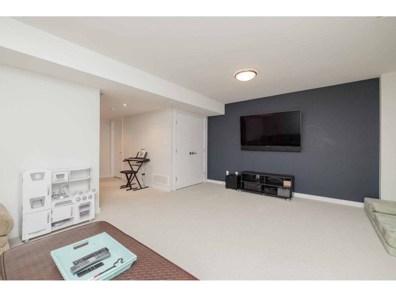 16454 25 Avenue, Surrey, British Columbia  V3Z 0M8 - Photo 29 - R3062475