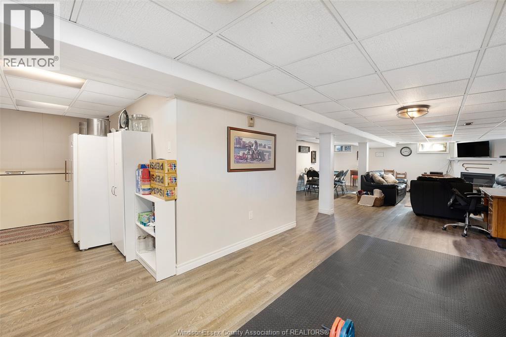 3276 Virginia Park Avenue, Windsor, Ontario  N9E 2C3 - Photo 18 - 25027447