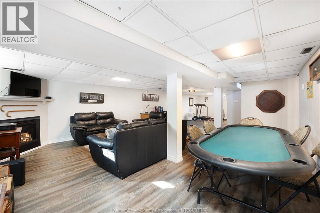 3276 Virginia Park Avenue, Windsor, Ontario  N9E 2C3 - Photo 16 - 25027447