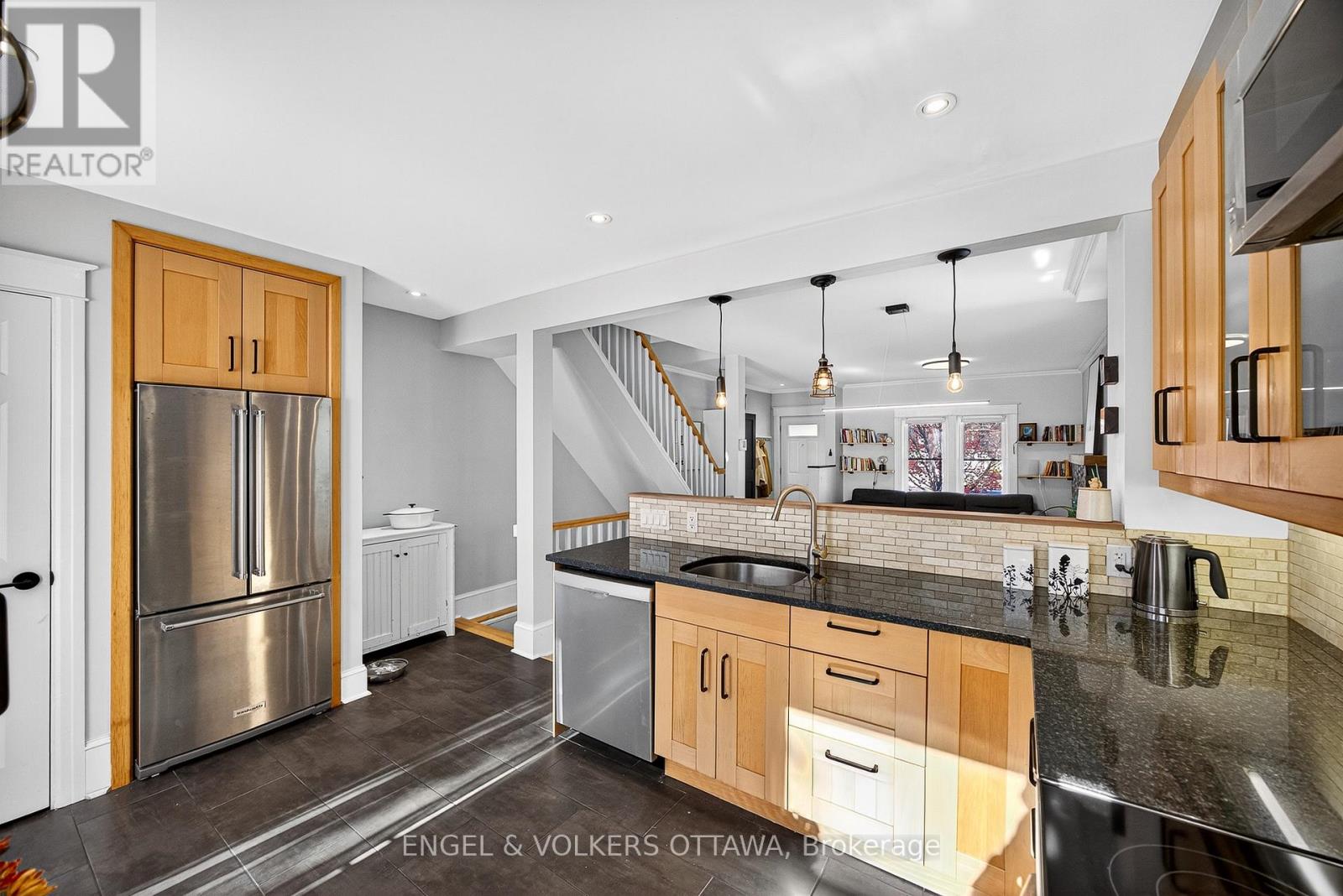 8 Foster Street, Ottawa, Ontario  K1Y 3J4 - Photo 14 - X12487700