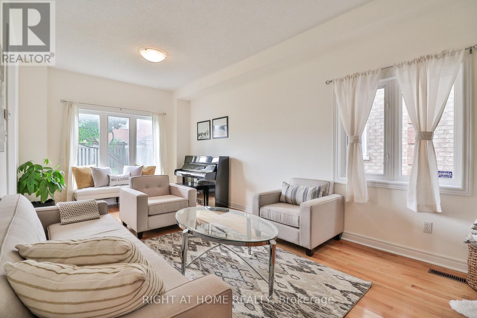 15 Avenida Street, Markham, Ontario  L3S 4J4 - Photo 14 - N12487670