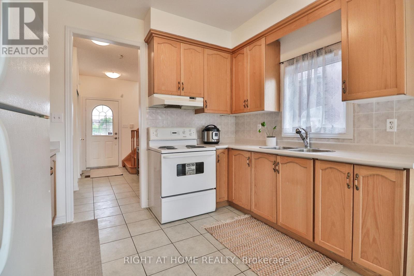 15 Avenida Street, Markham, Ontario  L3S 4J4 - Photo 21 - N12487670