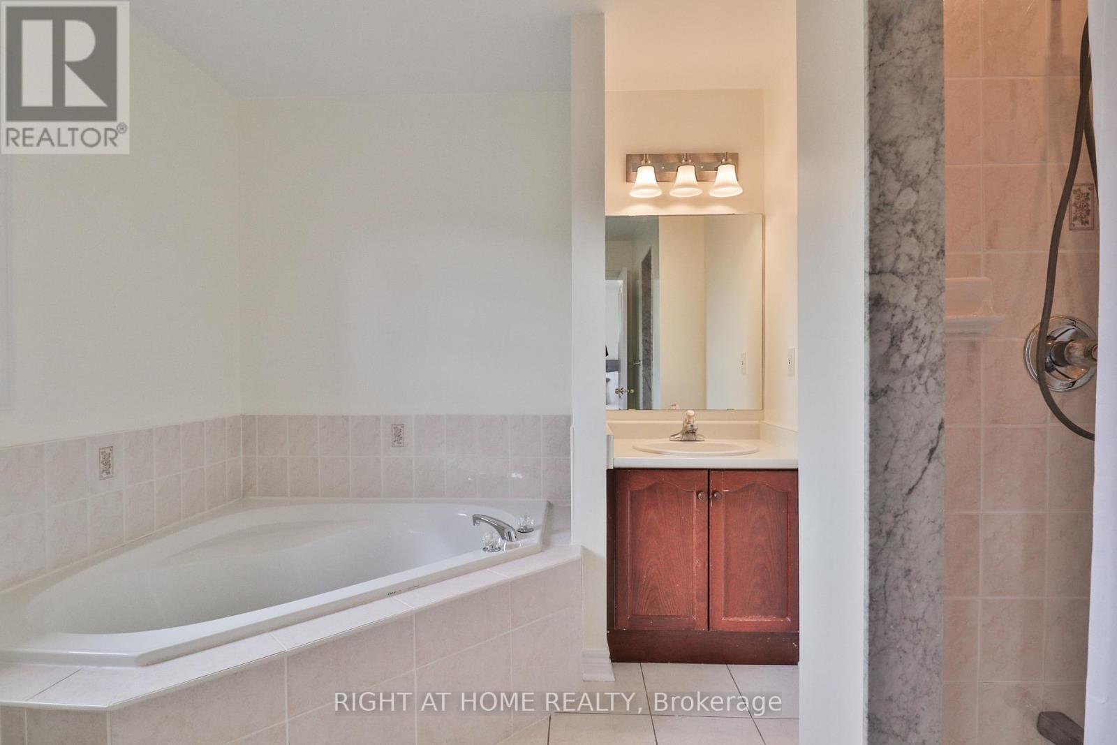 15 Avenida Street, Markham, Ontario  L3S 4J4 - Photo 28 - N12487670