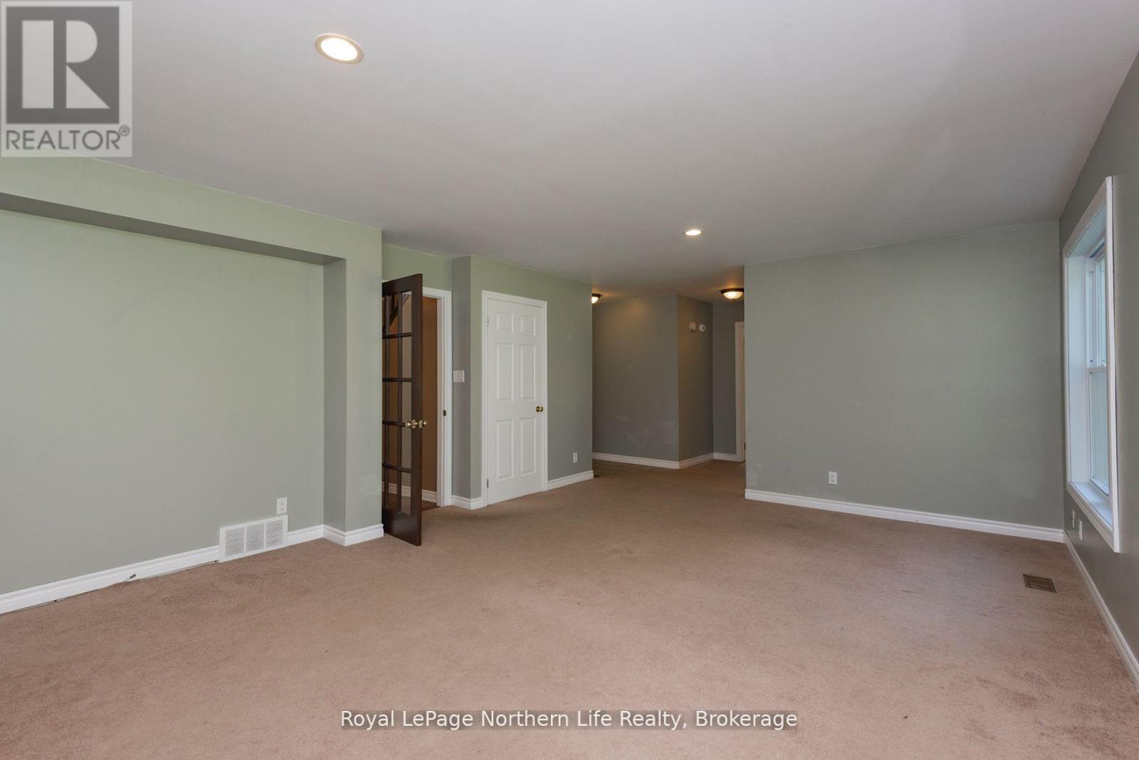 293 Osprey Crescent, Callander, Ontario  P0H 1H0 - Photo 12 - X12487734