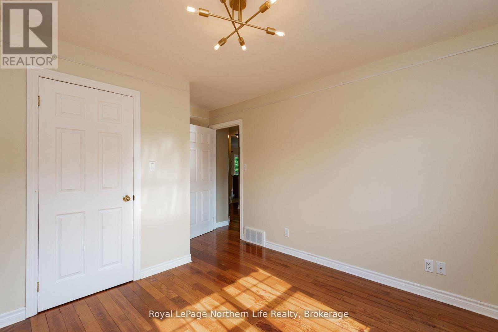 293 Osprey Crescent, Callander, Ontario  P0H 1H0 - Photo 37 - X12487734