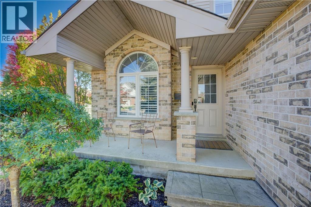 758 Bonavista Drive, Waterloo, Ontario  N2K 4E6 - Photo 4 - 40783878