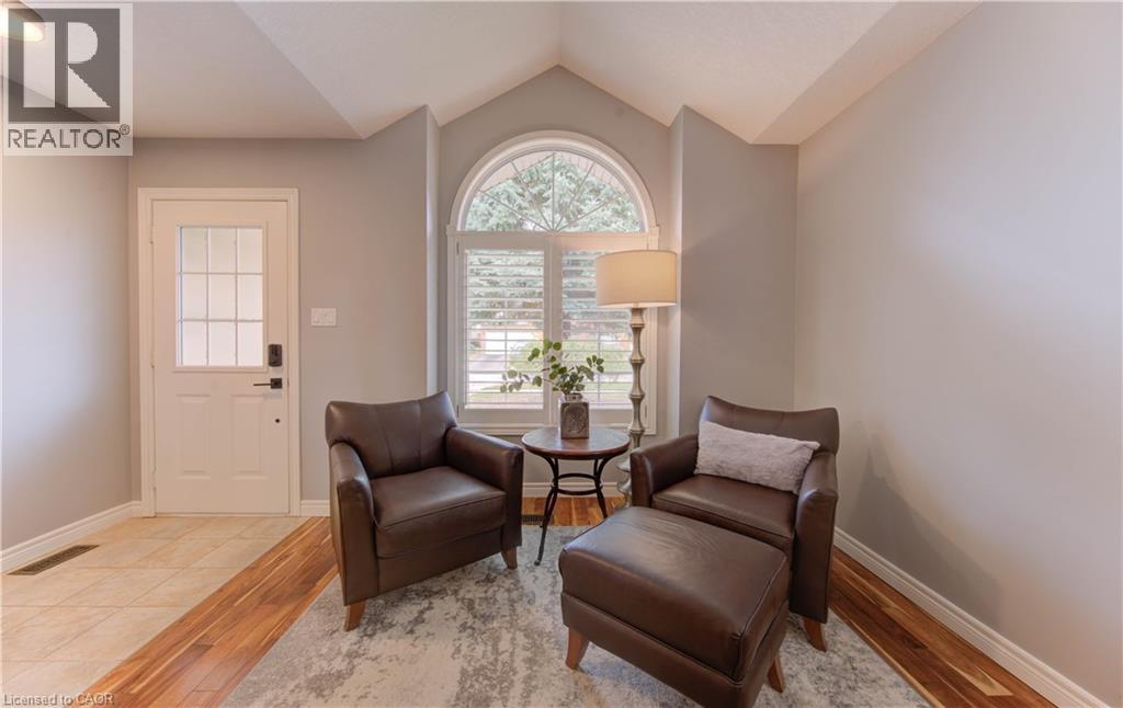 758 Bonavista Drive, Waterloo, Ontario  N2K 4E6 - Photo 7 - 40783878