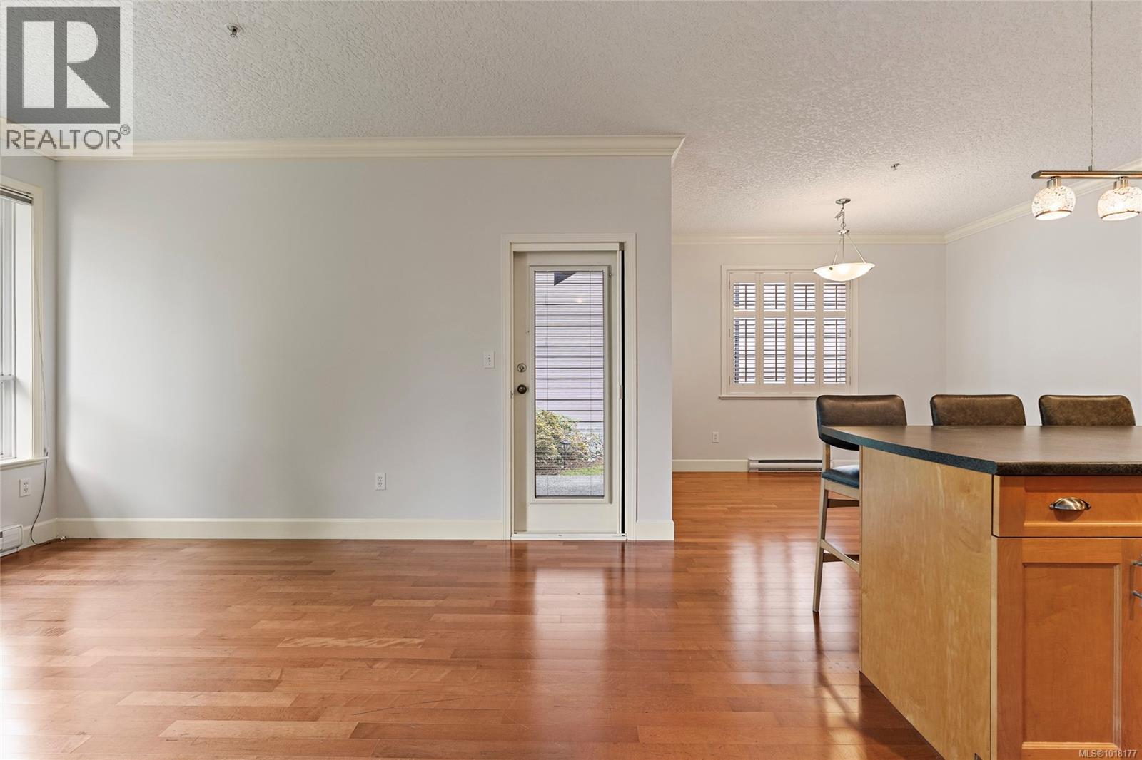 18 15 Helmcken Rd, View Royal, British Columbia  V8Z 5G5 - Photo 20 - 1018177