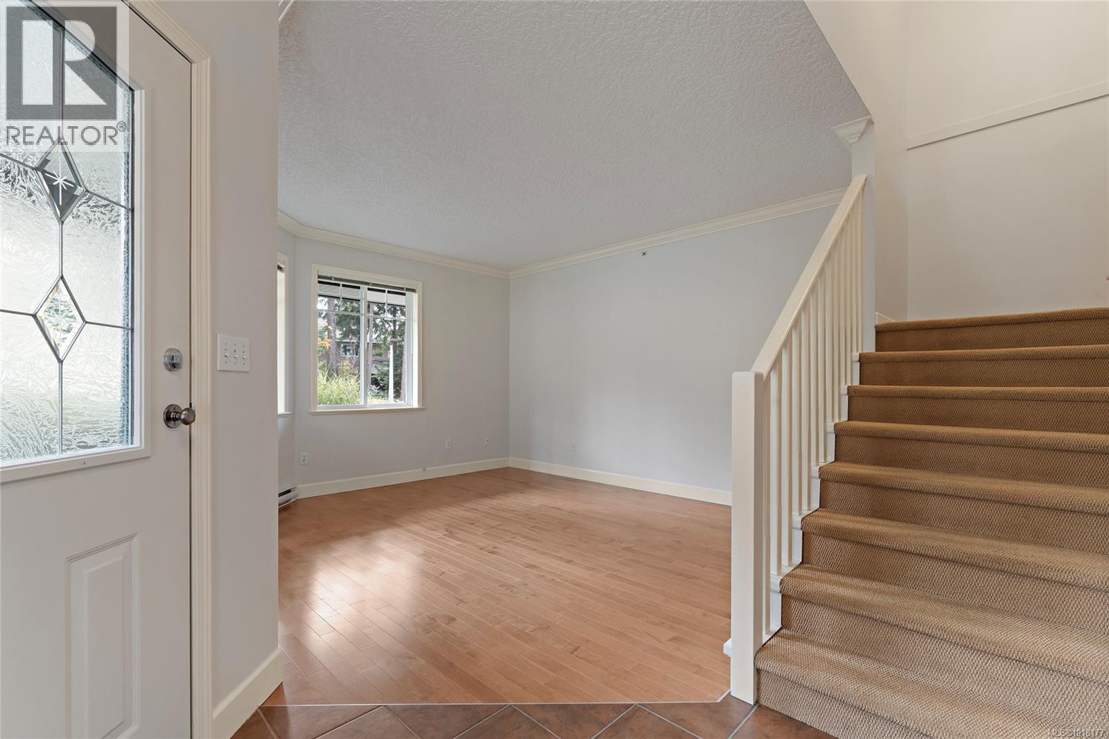 18 15 Helmcken Rd, View Royal, British Columbia  V8Z 5G5 - Photo 8 - 1018177