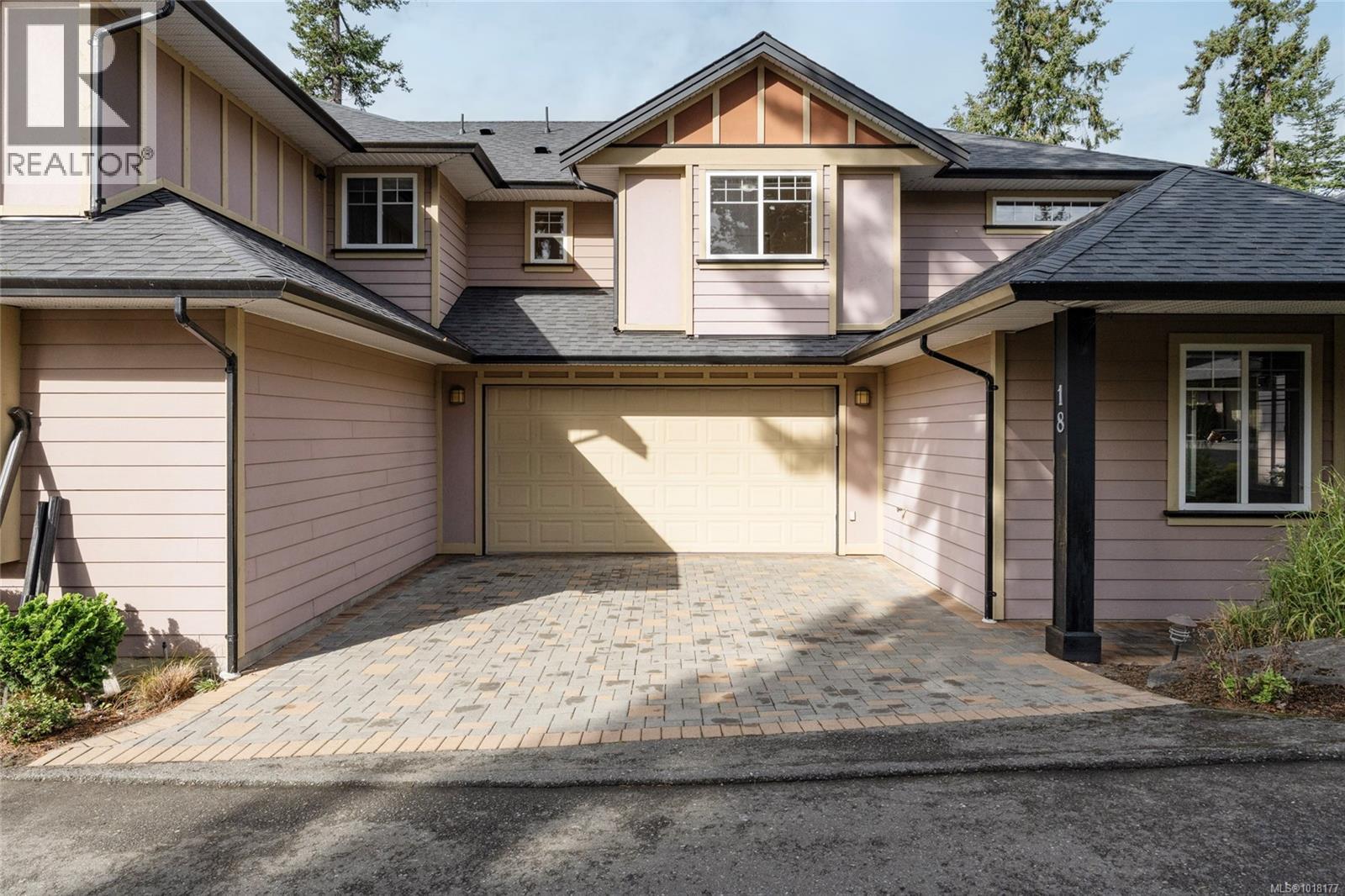 18 15 Helmcken Rd, View Royal, British Columbia  V8Z 5G5 - Photo 4 - 1018177