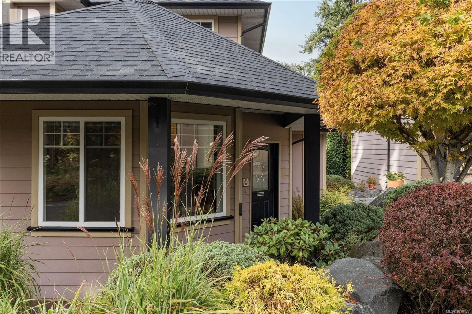 18 15 Helmcken Rd, View Royal, British Columbia  V8Z 5G5 - Photo 6 - 1018177