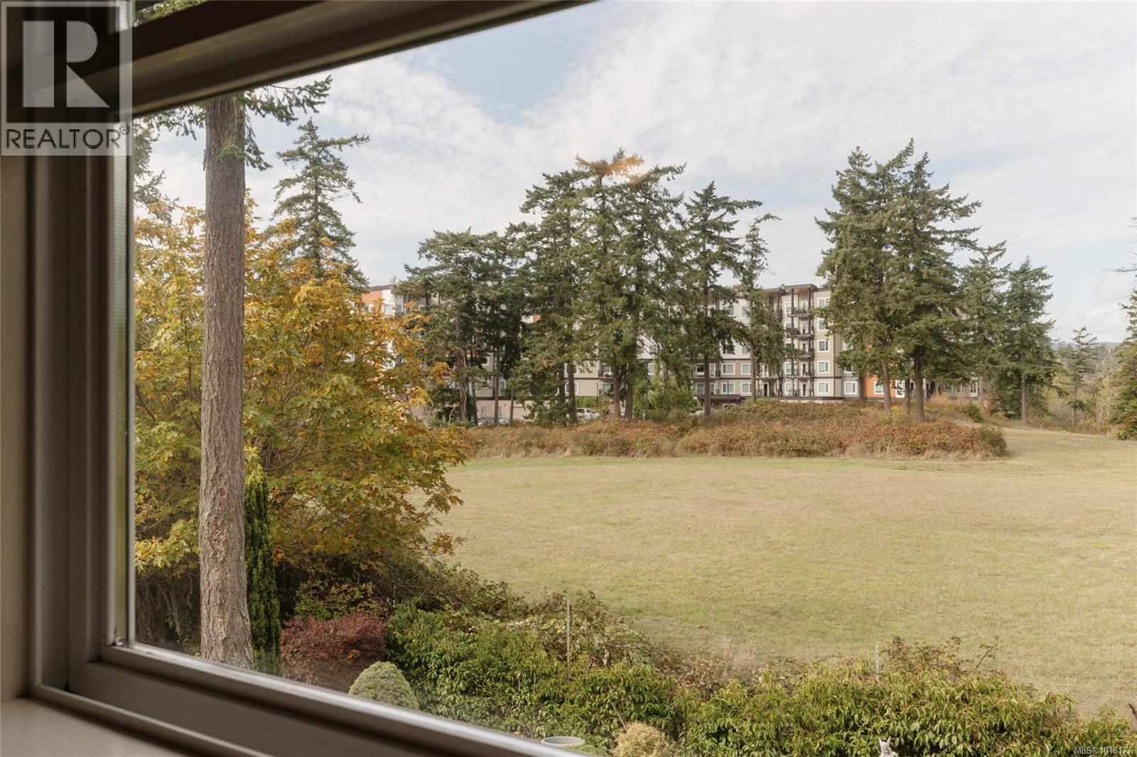 18 15 Helmcken Rd, View Royal, British Columbia  V8Z 5G5 - Photo 33 - 1018177