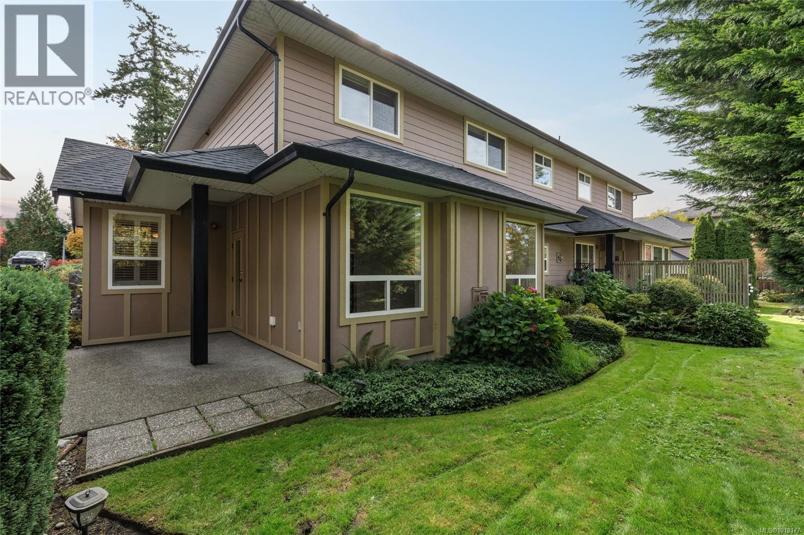 18 15 Helmcken Rd, View Royal, British Columbia  V8Z 5G5 - Photo 23 - 1018177