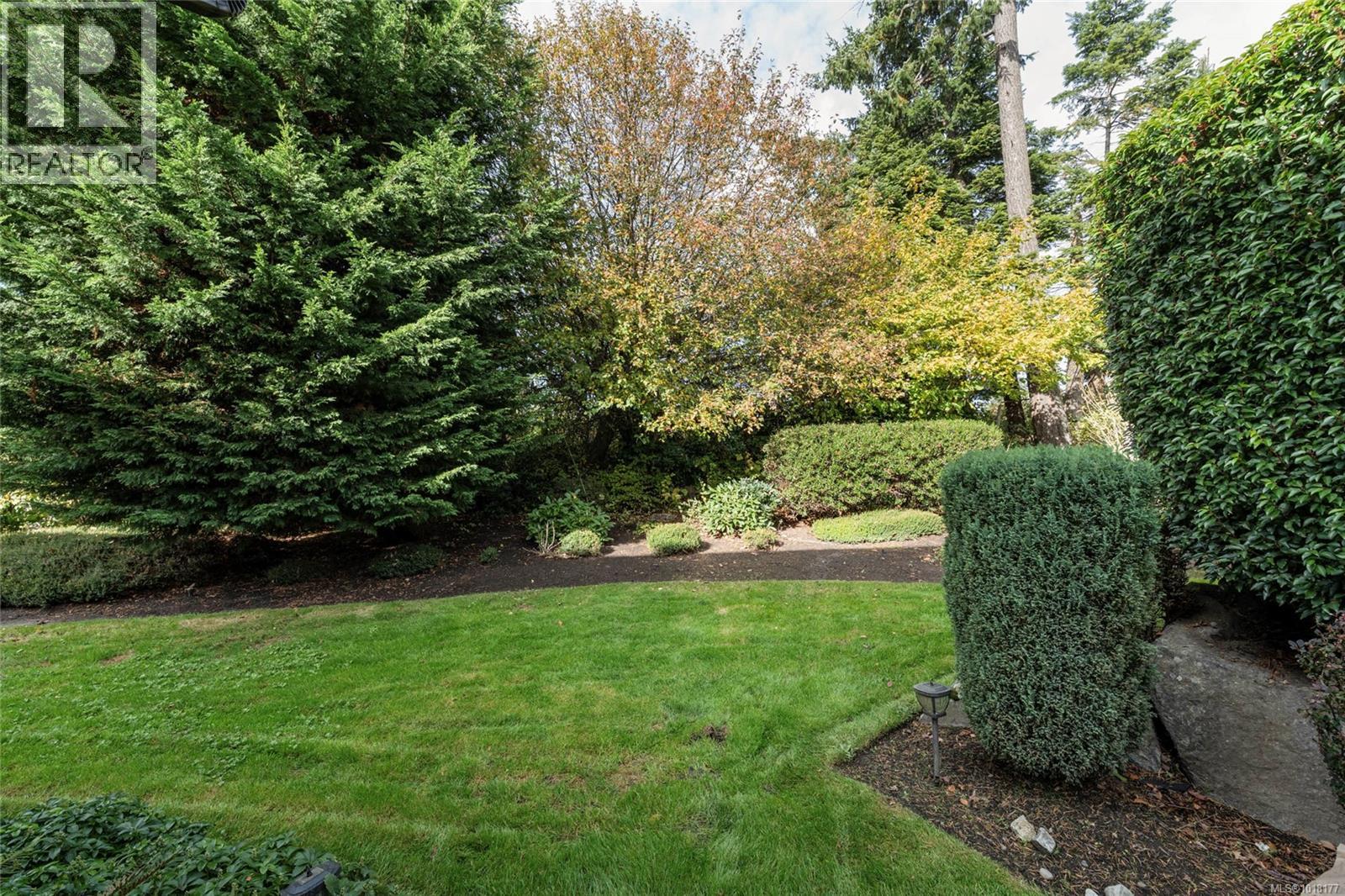 18 15 Helmcken Rd, View Royal, British Columbia  V8Z 5G5 - Photo 24 - 1018177