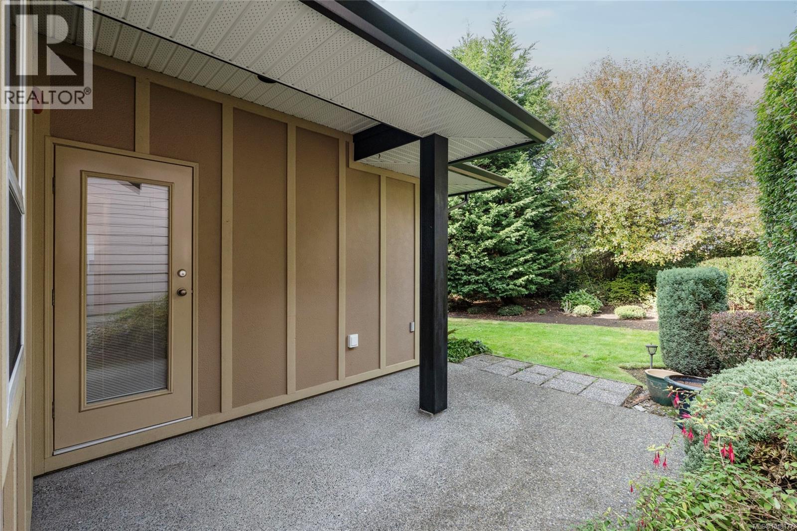 18 15 Helmcken Rd, View Royal, British Columbia  V8Z 5G5 - Photo 21 - 1018177