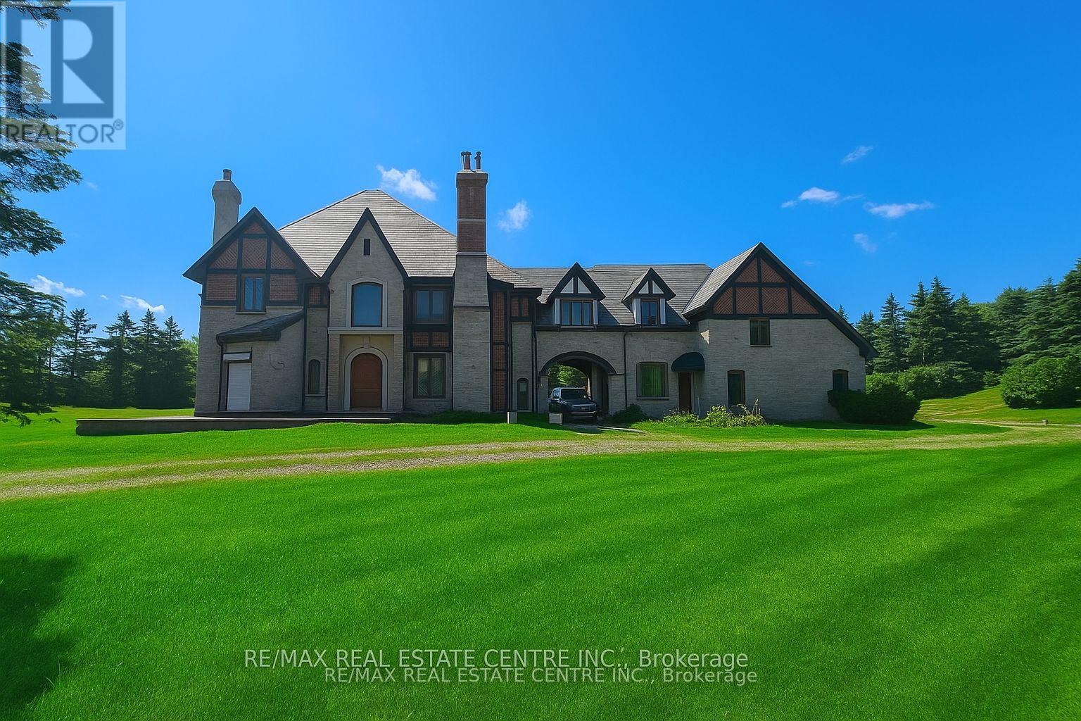 2 EDGEFOREST DRIVE, Brampton, Ontario